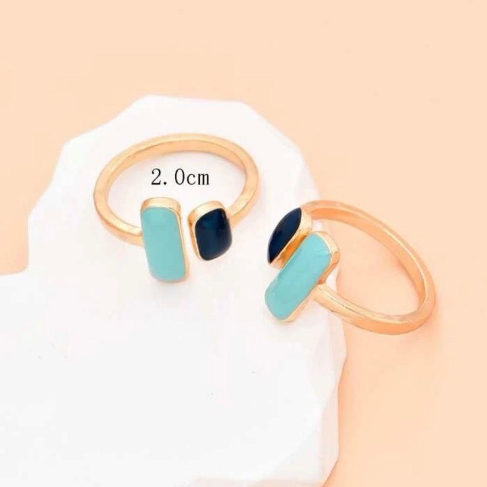 Retro Rings , SET OF 2 - Picture 2 of 5